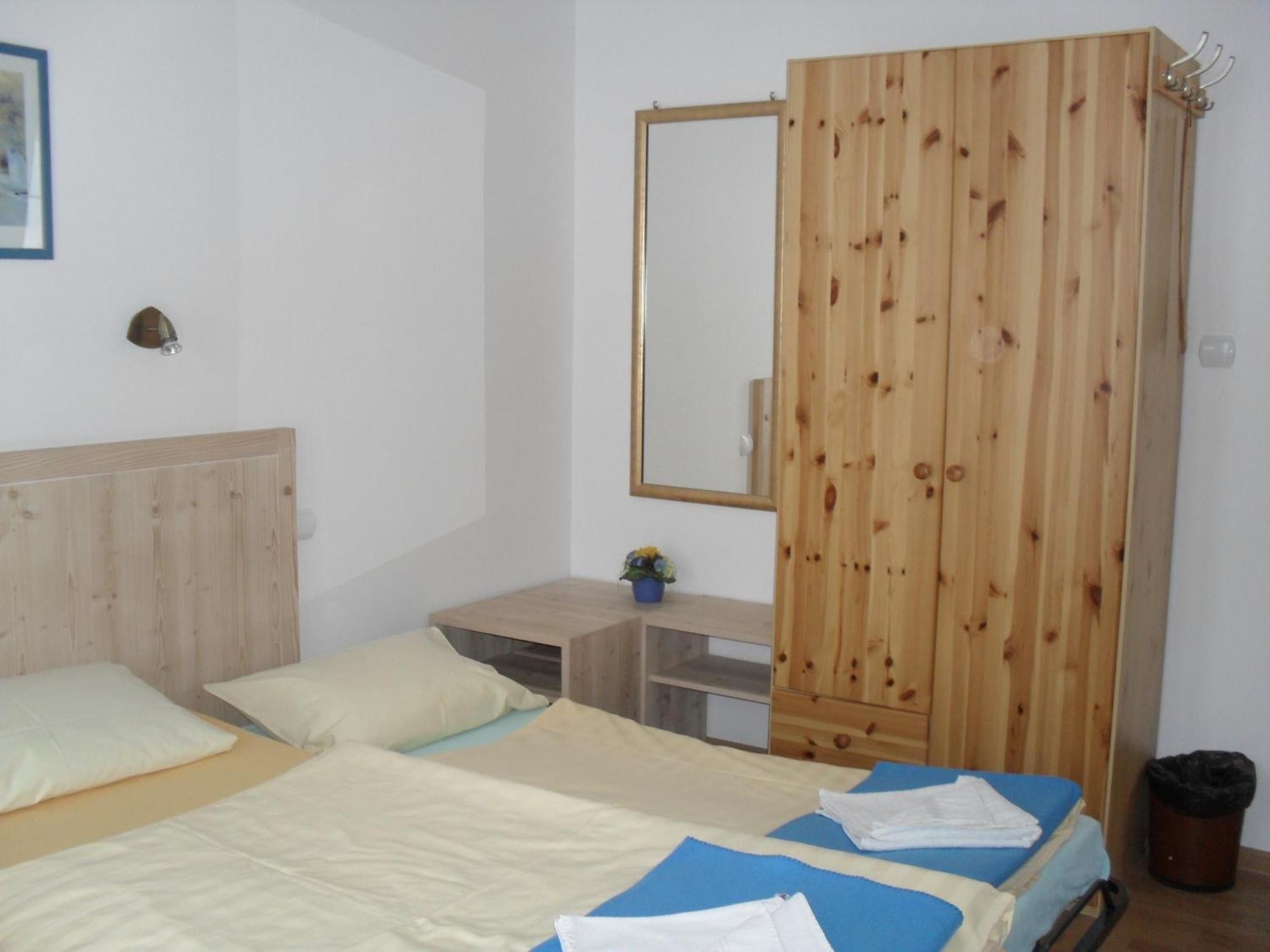 Dworek Leba I Domki Ranczo Itrich Chambre photo