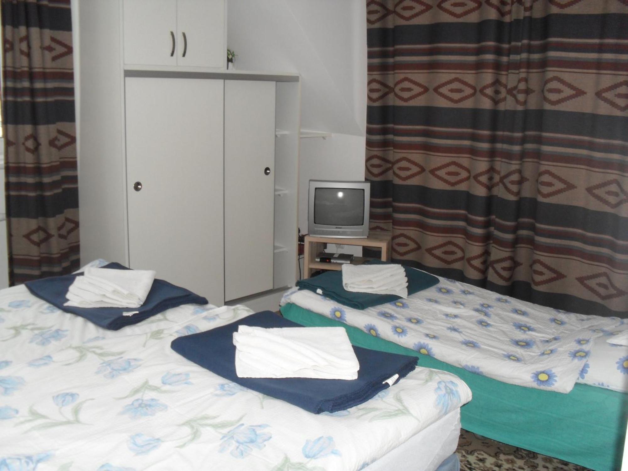 Dworek Leba I Domki Ranczo Itrich Chambre photo